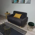 Woodstock Studio Apartments