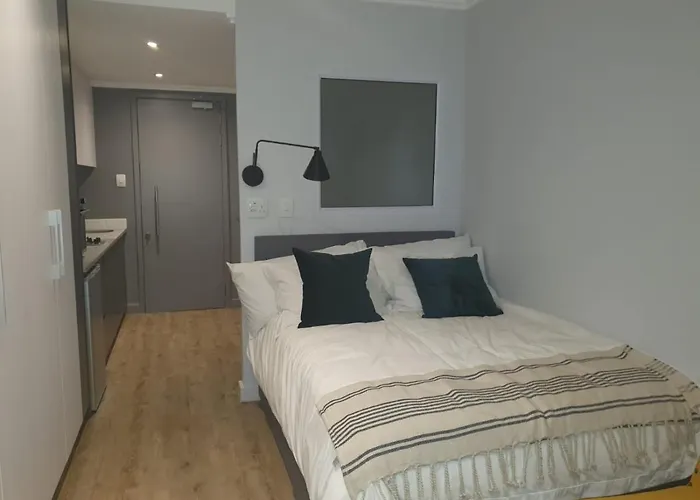 Woodstock Studio Apartments